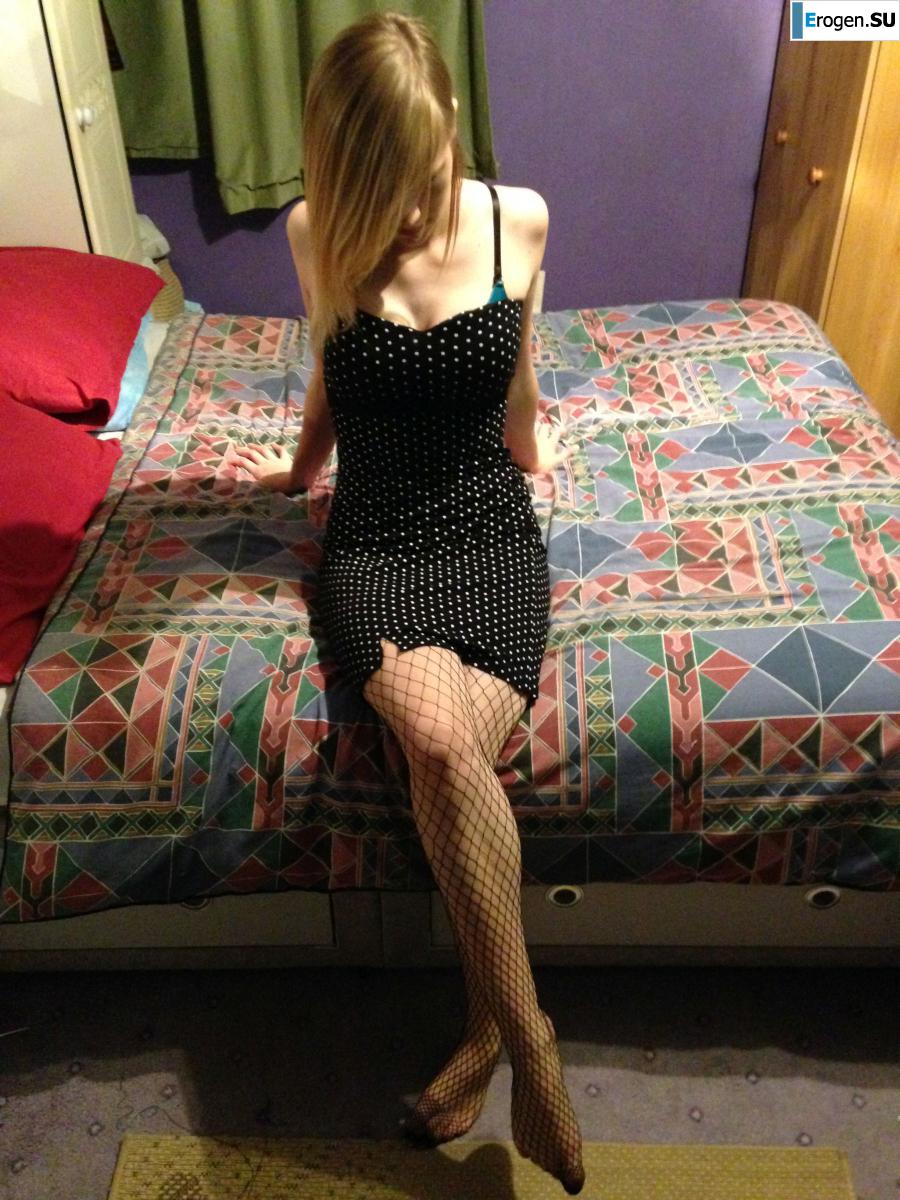 Foreign minx. Photo 36
