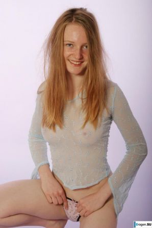 Red-headed. Thumb 39