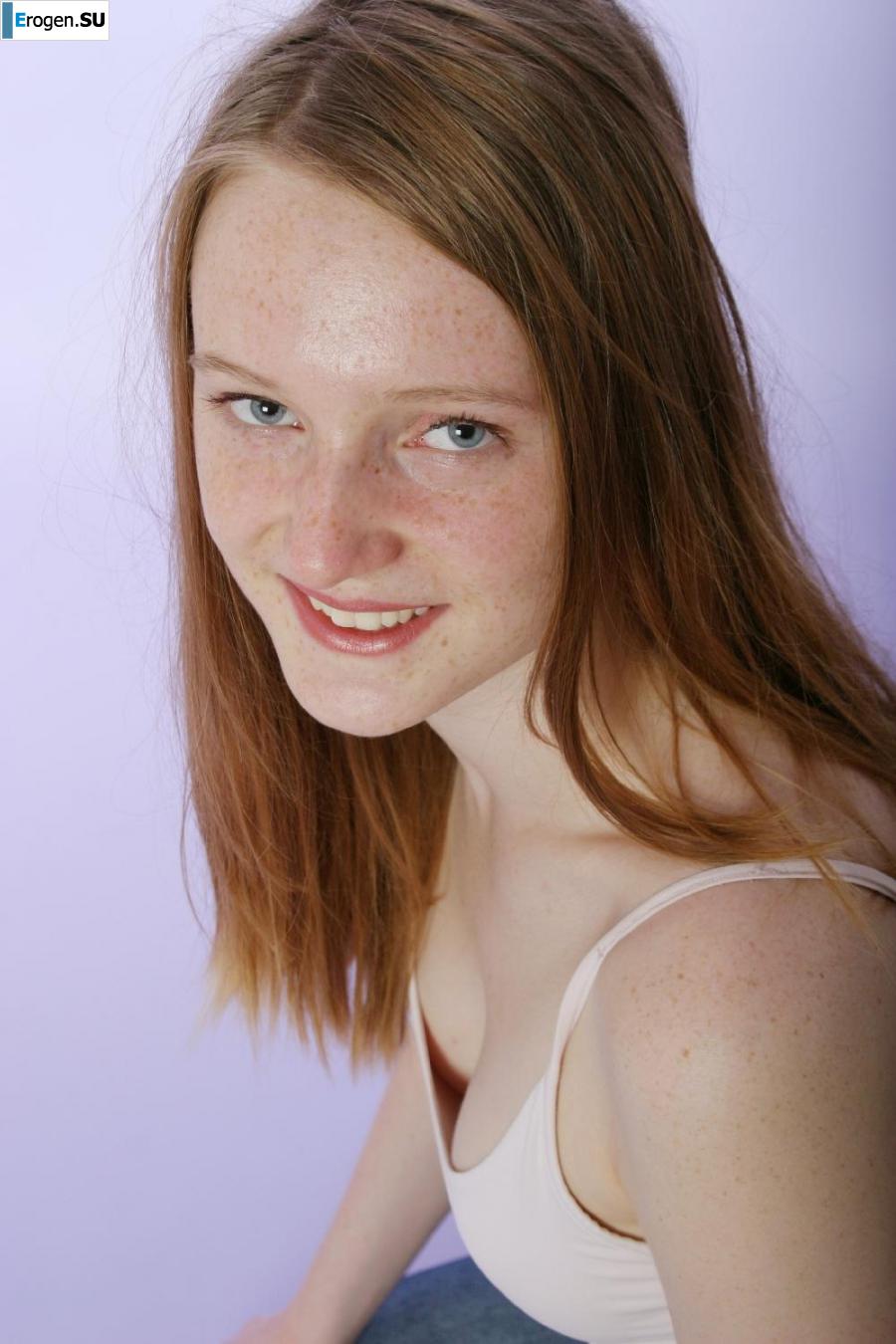 Take off the jeans. Photo 10