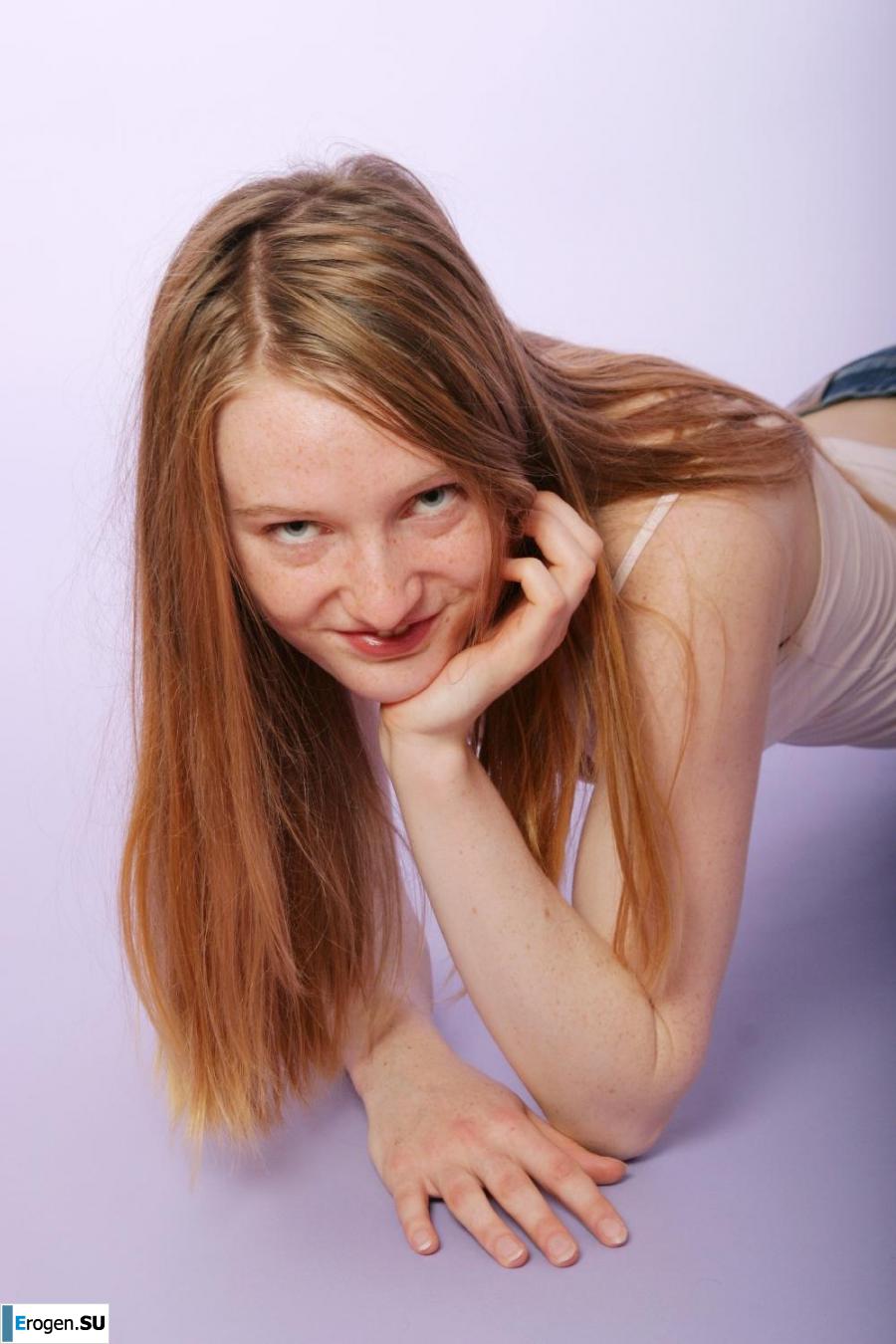 Take off the jeans. Photo 20