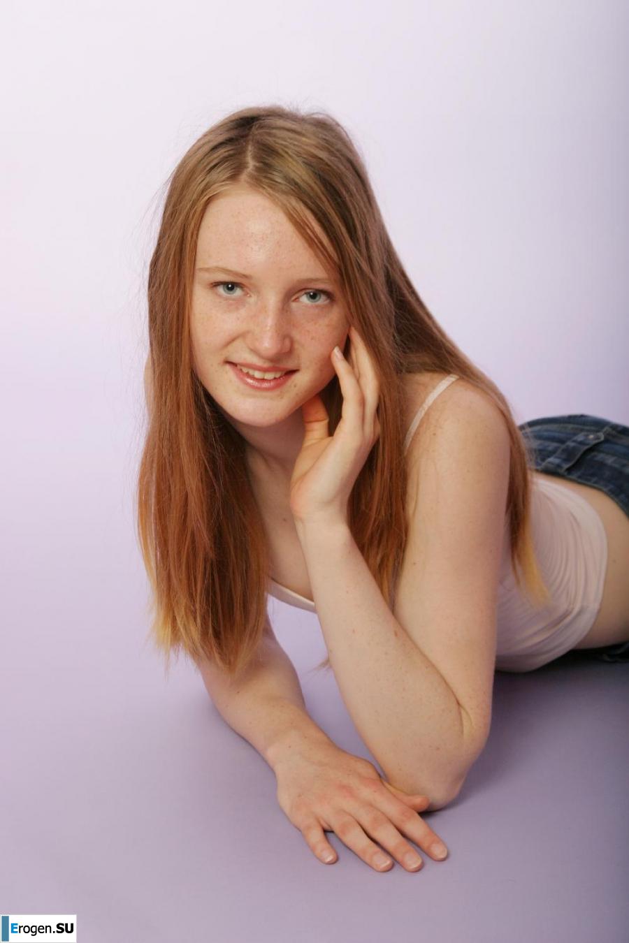 Take off the jeans. Photo 24