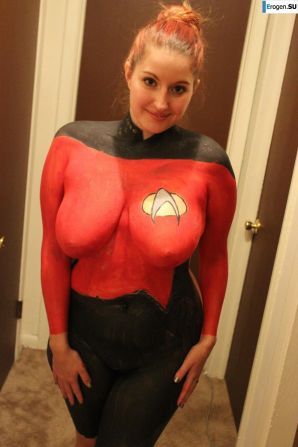 Девчата на хэловин. Эскиз 55