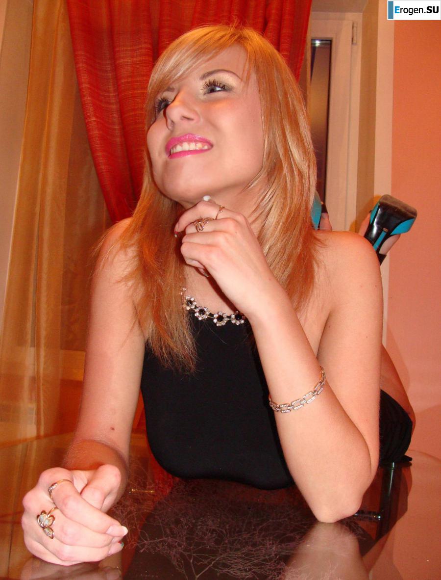 Cute Blonde. Photo 31