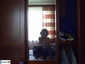 Семейная идиллия (архив русской пары). Эскиз 48