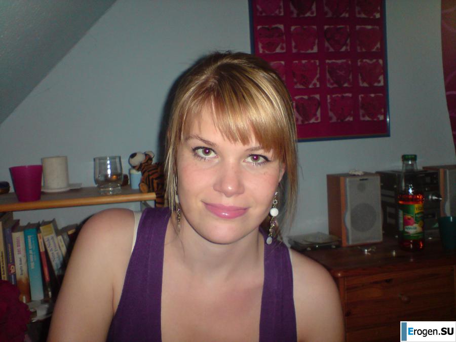 A young couple fooling around. Photo 7