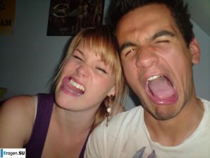 A young couple fooling around. Thumb 27