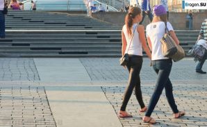 Girls in Super Stretch Jeans. Thumb 52