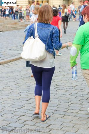 Girls in Super Stretch Jeans. Thumb 53