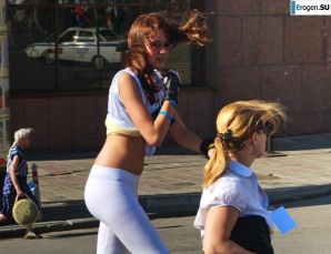 Girls in Super Stretch Jeans. Thumb 56