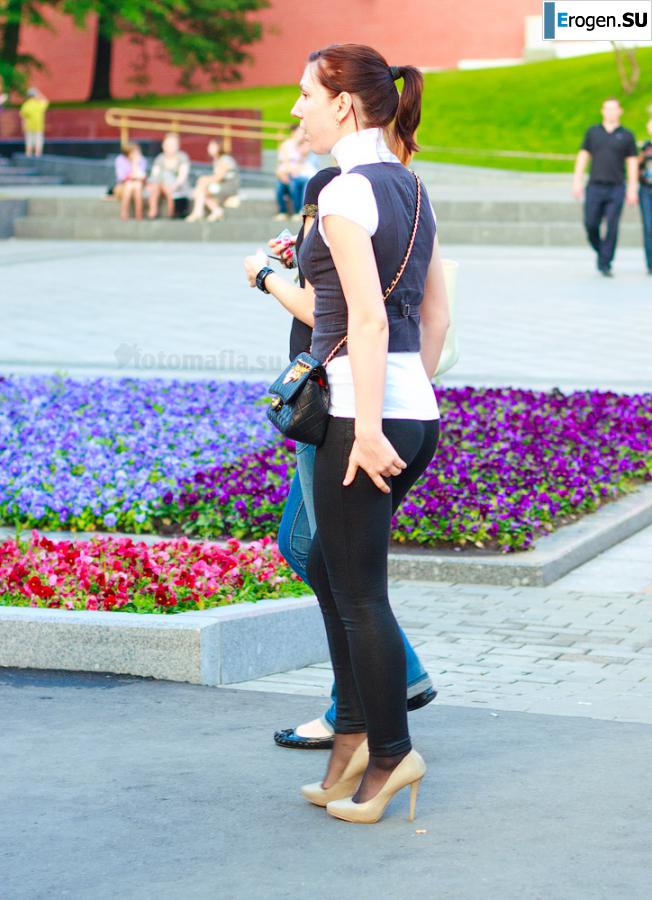 Девушки в лосинах. Фото 32