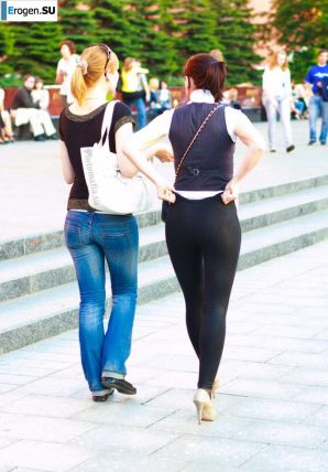 Girls in Leggings. Thumb 26