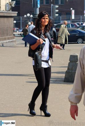 Girls in Leggings. Thumb 36