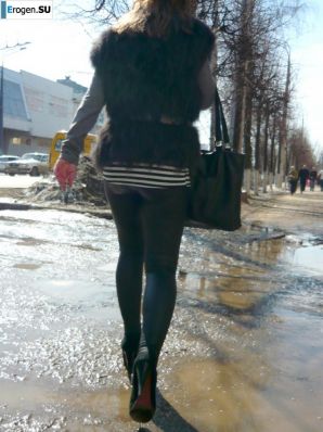 Girls in Leggings. Thumb 58