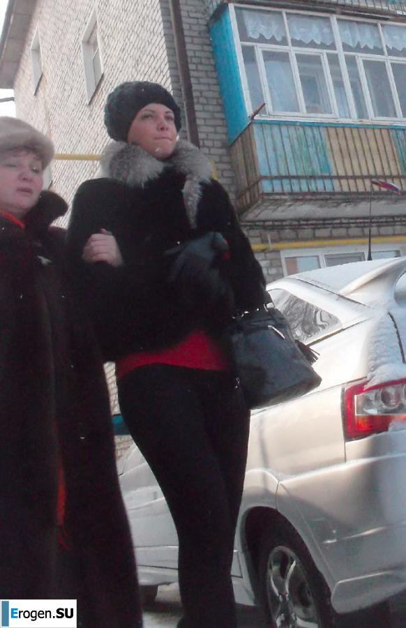 Girls in all the most tight-fitting. Photo 19