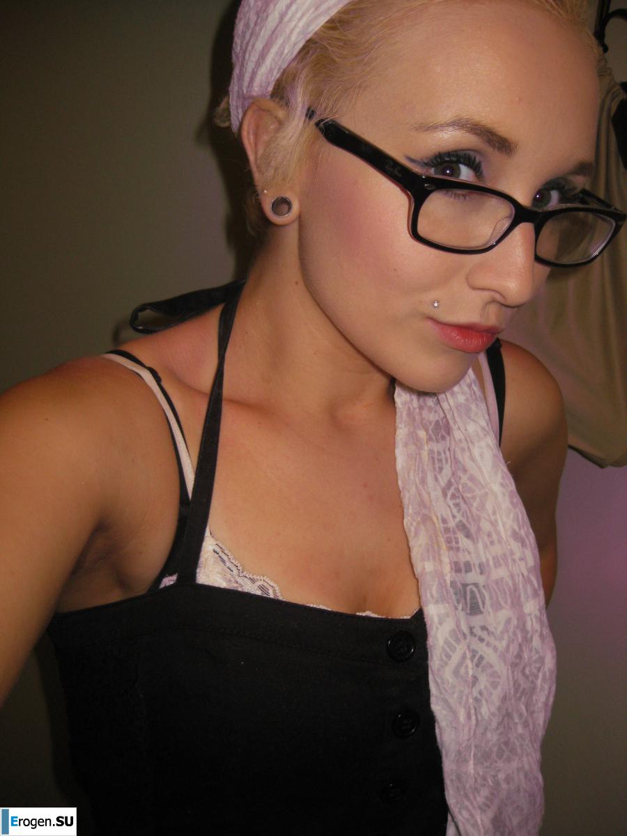 Young with a camera. Photo 45