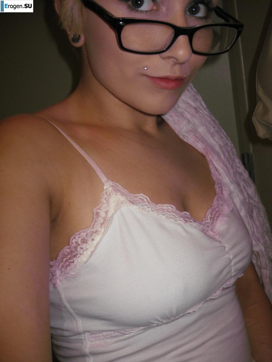 Young with a camera. Photo 47