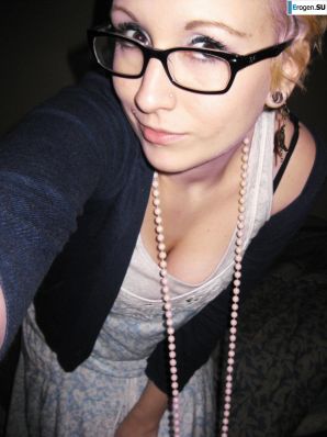 Легкий налет изврата. Эскиз 28