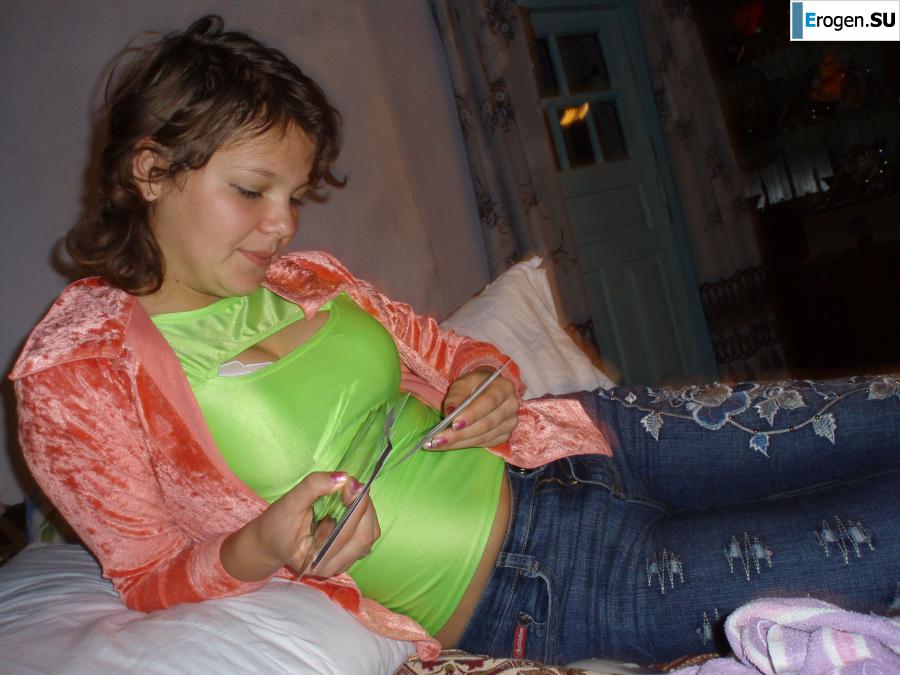 Oksana and the carpet. Photo 29