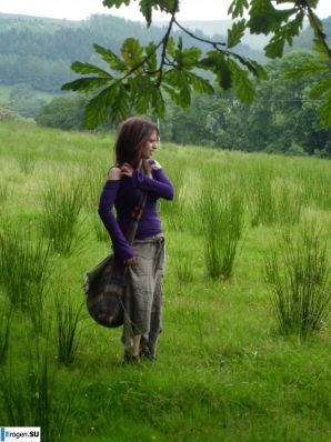 Универсальная девушка. Эскиз 23