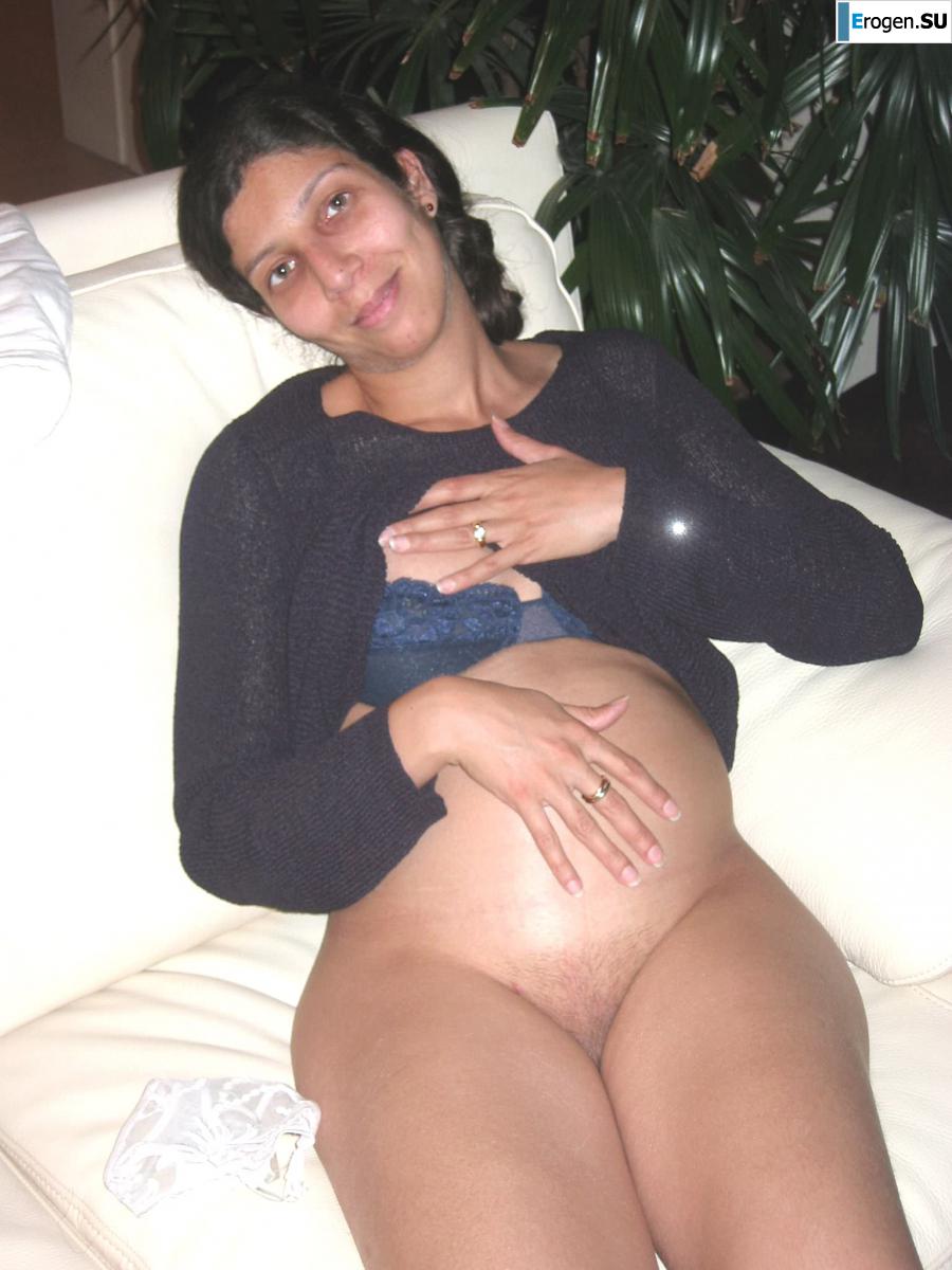 The Most Pregnant. Photo 2