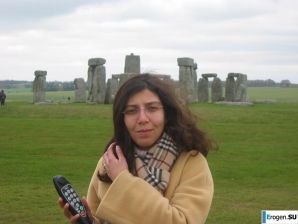 In England naked. Thumb 54