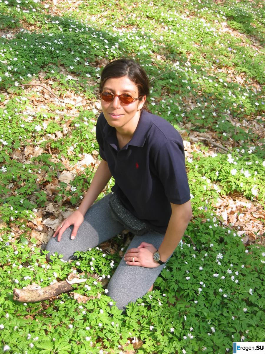 Camping with boobs. Photo 24