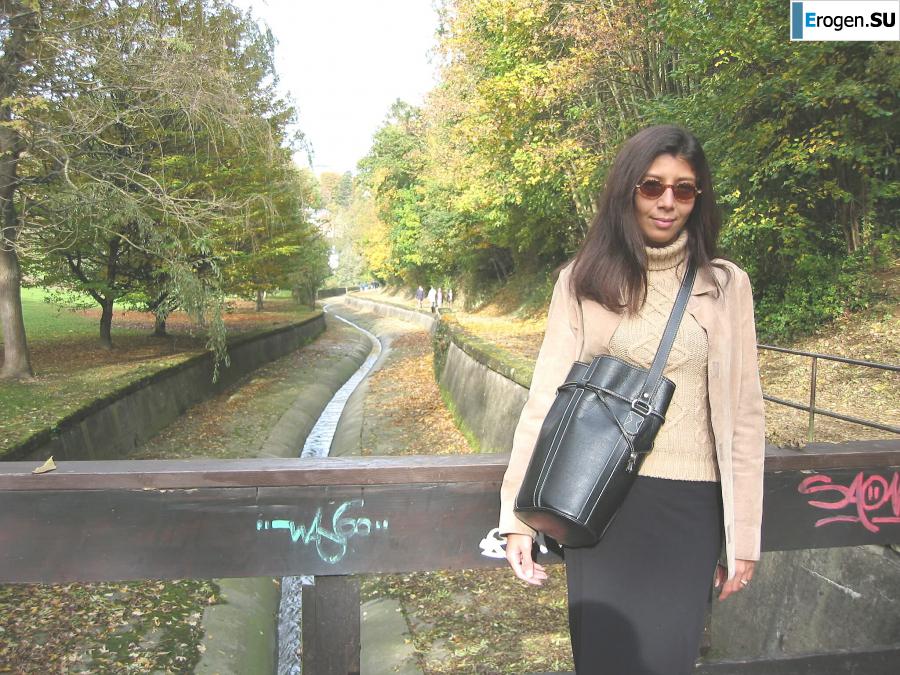 Camping with boobs. Photo 33