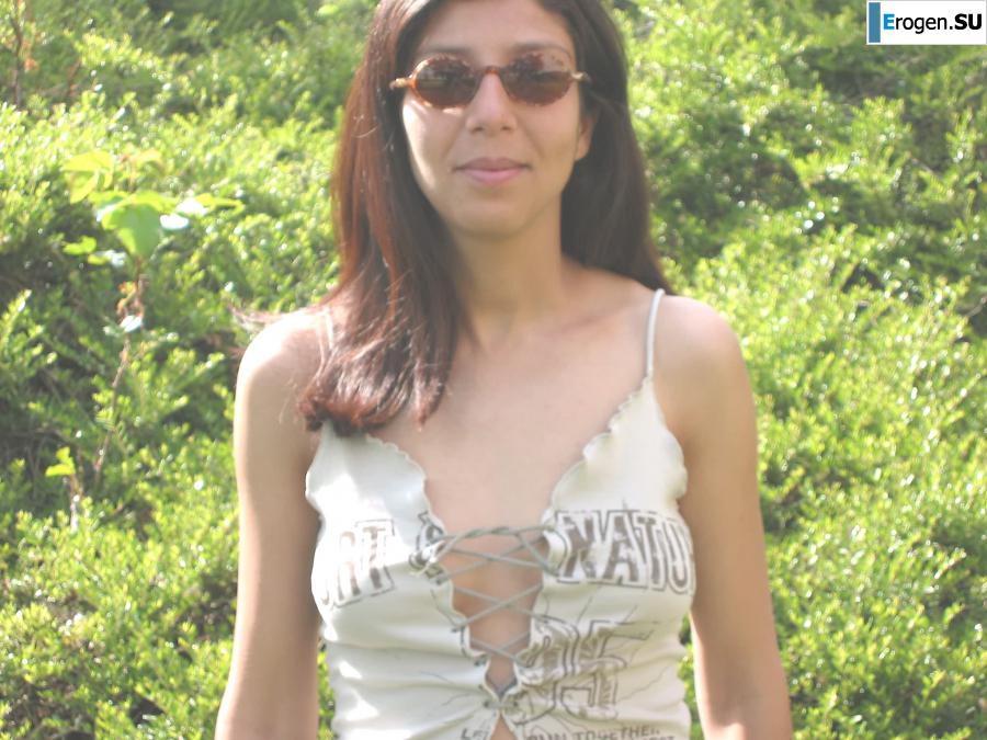 Camping with boobs. Photo 39