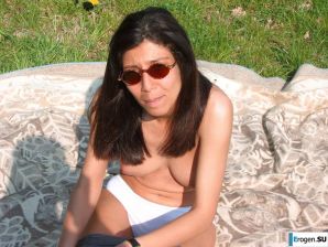 Camping with boobs. Thumb 29