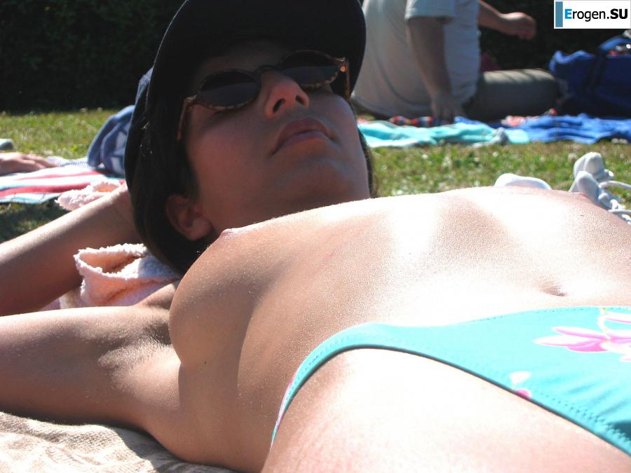 Posing on the seas. Photo 11