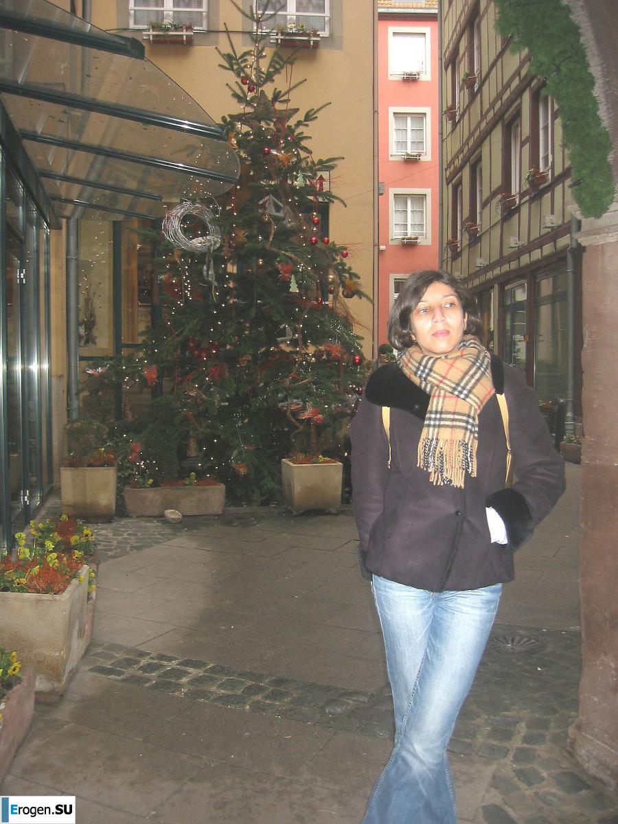 Posing on the seas. Photo 35