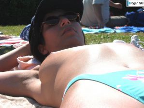 Позирует на морях. Эскиз 11