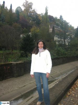 Позирует на морях. Эскиз 30