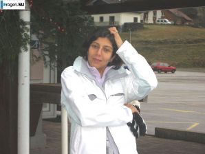 Позирует на морях. Эскиз 37