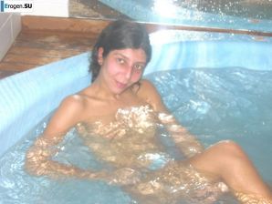 Позирует на морях. Эскиз 38