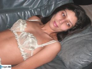 Позирует на морях. Эскиз 5