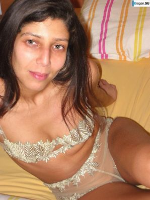 Позирует на морях. Эскиз 6