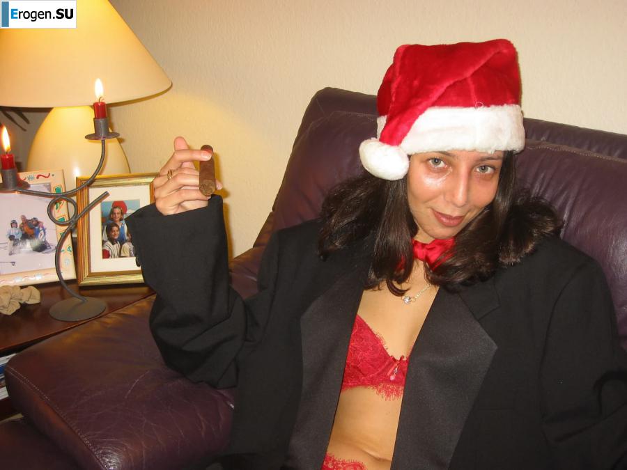 Christmas Girl. Photo 19