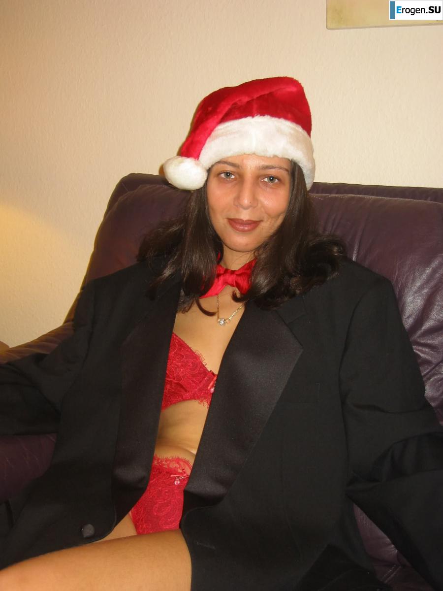 Christmas Girl. Photo 22