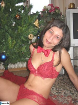 Christmas Girl. Thumb 5