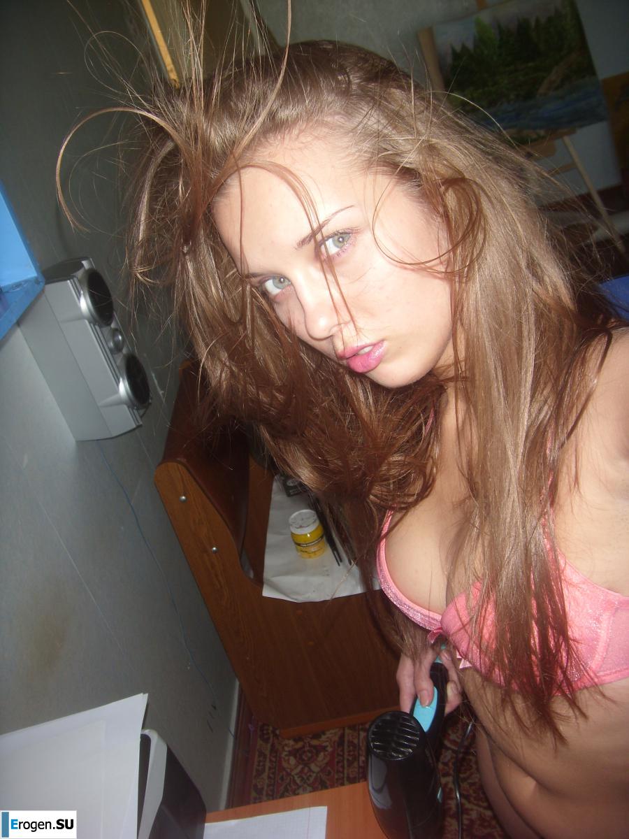 Селфи молодой художницы. Фото 20