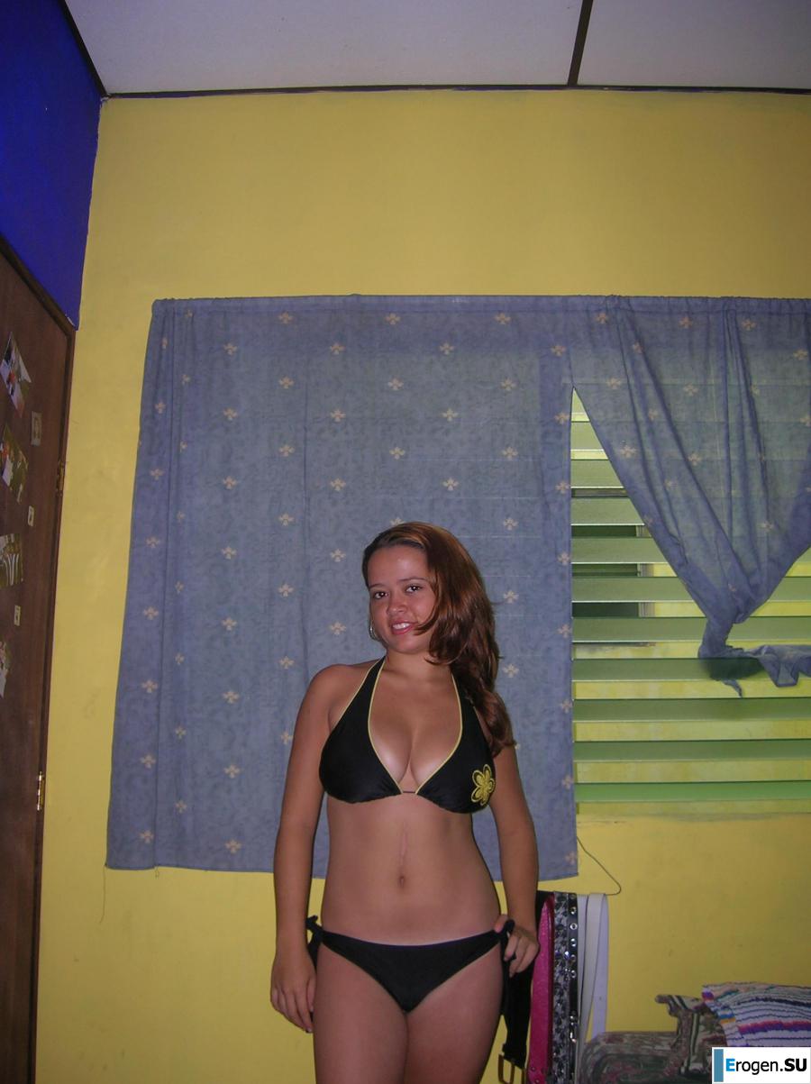 Mulatto with Nice Boobs. Photo 11