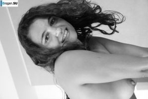 Альбом стройной итальянки. Эскиз 35