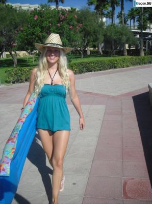 Дурачимся на курорте. Эскиз 28