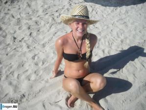 Дурачимся на курорте. Эскиз 54