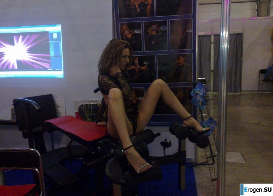 Sketches from the exhibition X ' show . Photo 7