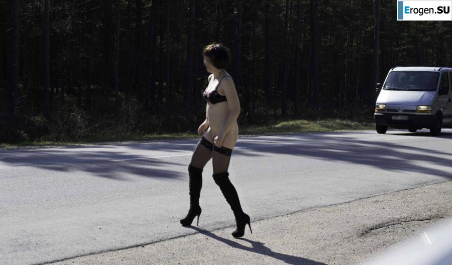 On the highway. Photo 21