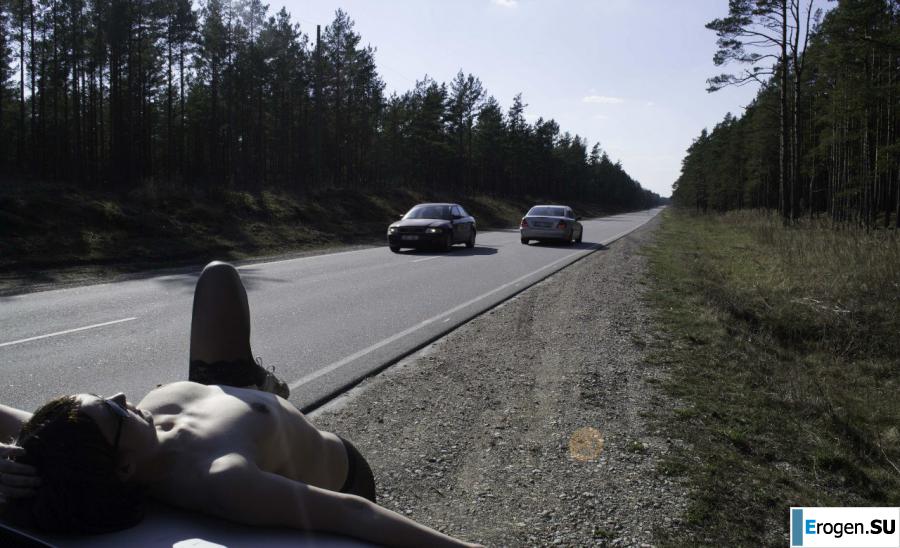 On the highway. Photo 27