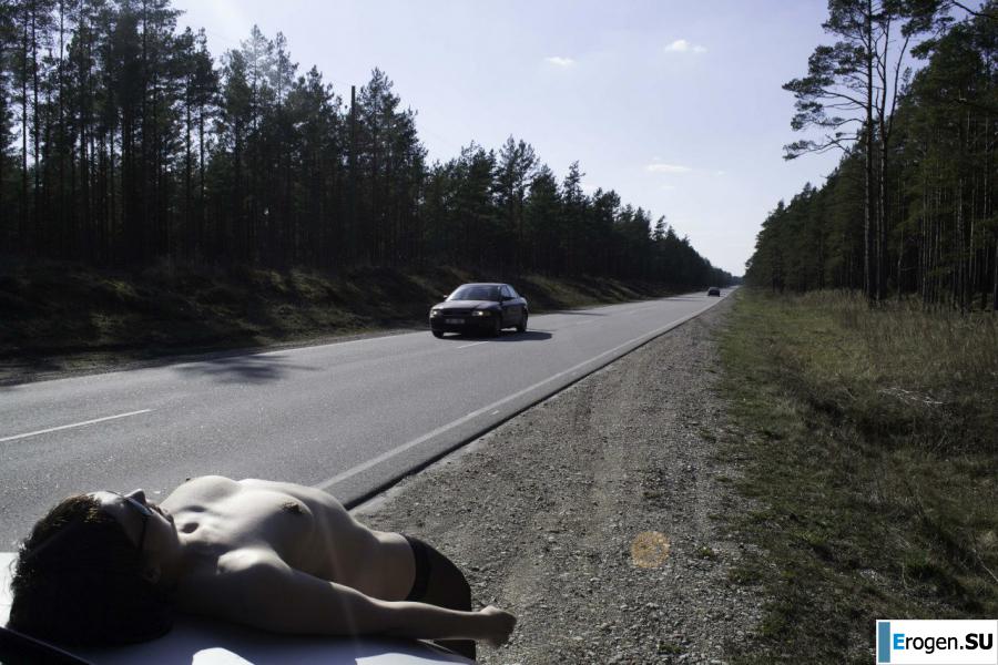 On the highway. Photo 32