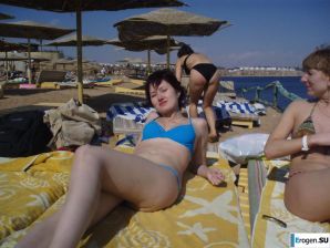 Лежим себе, загораем. Эскиз 8